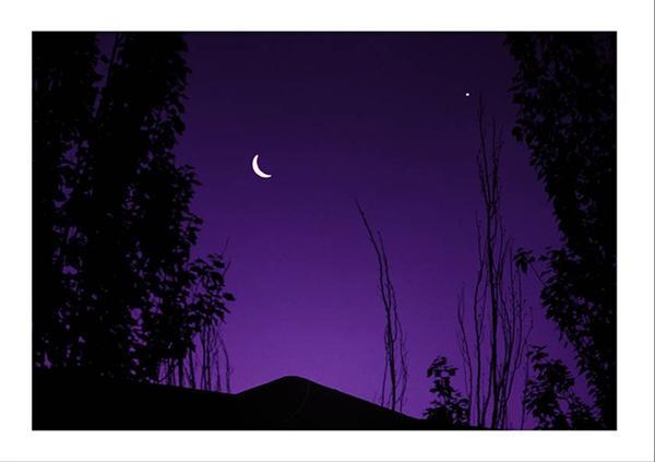 敦煌之晨 A New Moon over the Dune